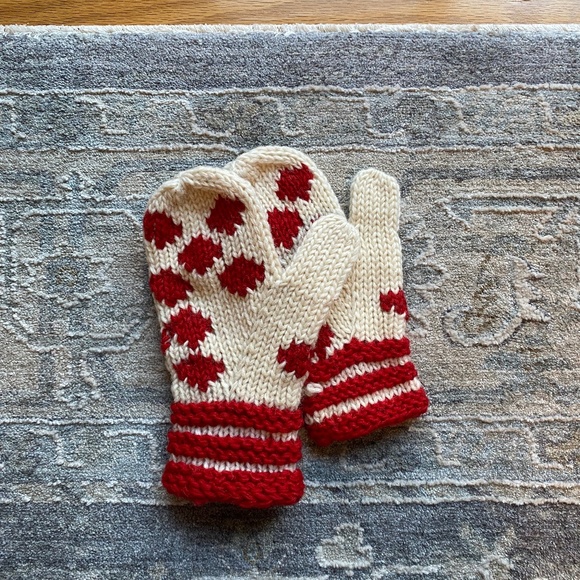 Knit Mittens - Picture 3 of 3